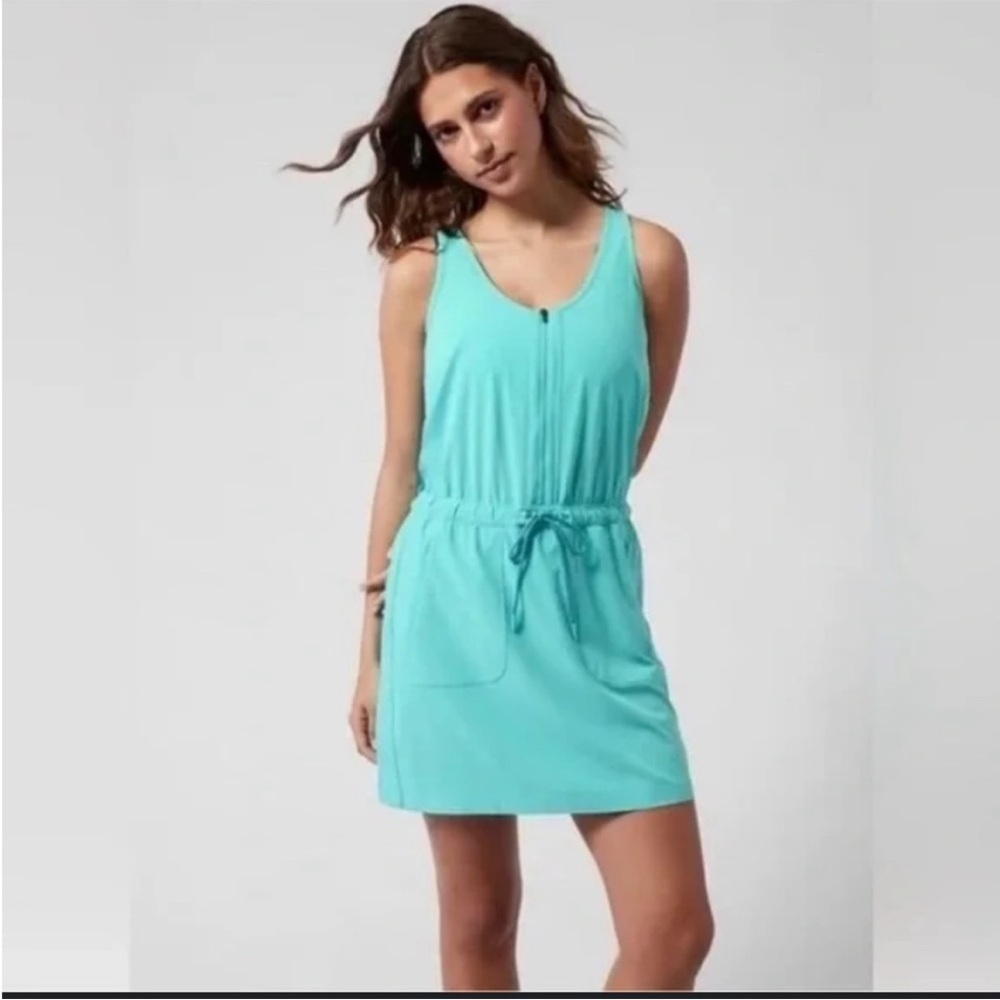 Athleta Expedition Dress